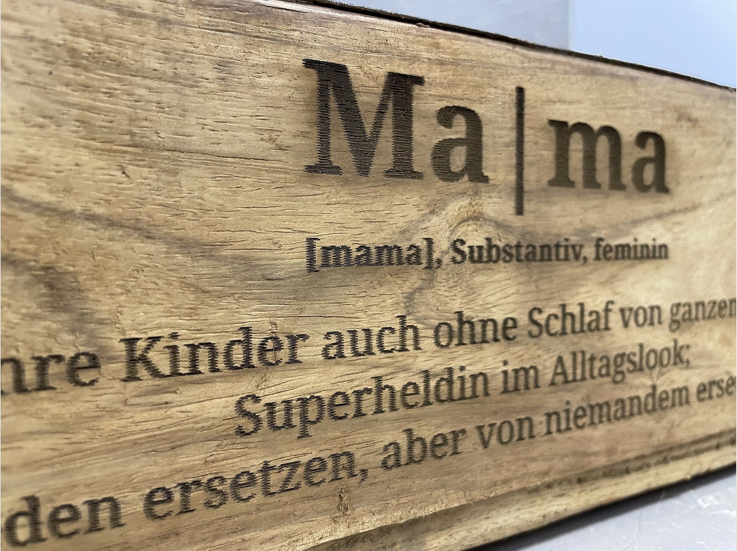 Antike Ziegelform aus Holz mit Lasergravur – Vintage Deko