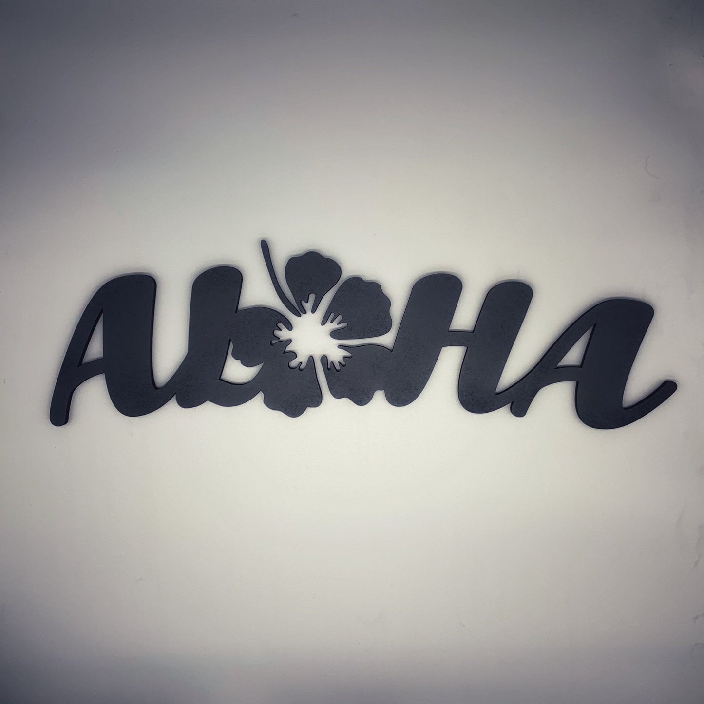 Aloha Schriftzug mit Hibiskusblüte | 3D Schriftzug | Wanddeko | Wandkunst | Wandschild | 3D Wandtattoo