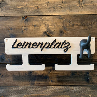 Leinenplatz, Hundegarderobe personalisiert, Leinengarderobe, Leinenparkplatz, Leinenhalter, Hundeleine, Leine aufhängen