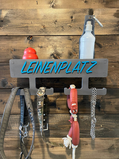 Personalisierte Hundegarderobe mit Hundepopo Design