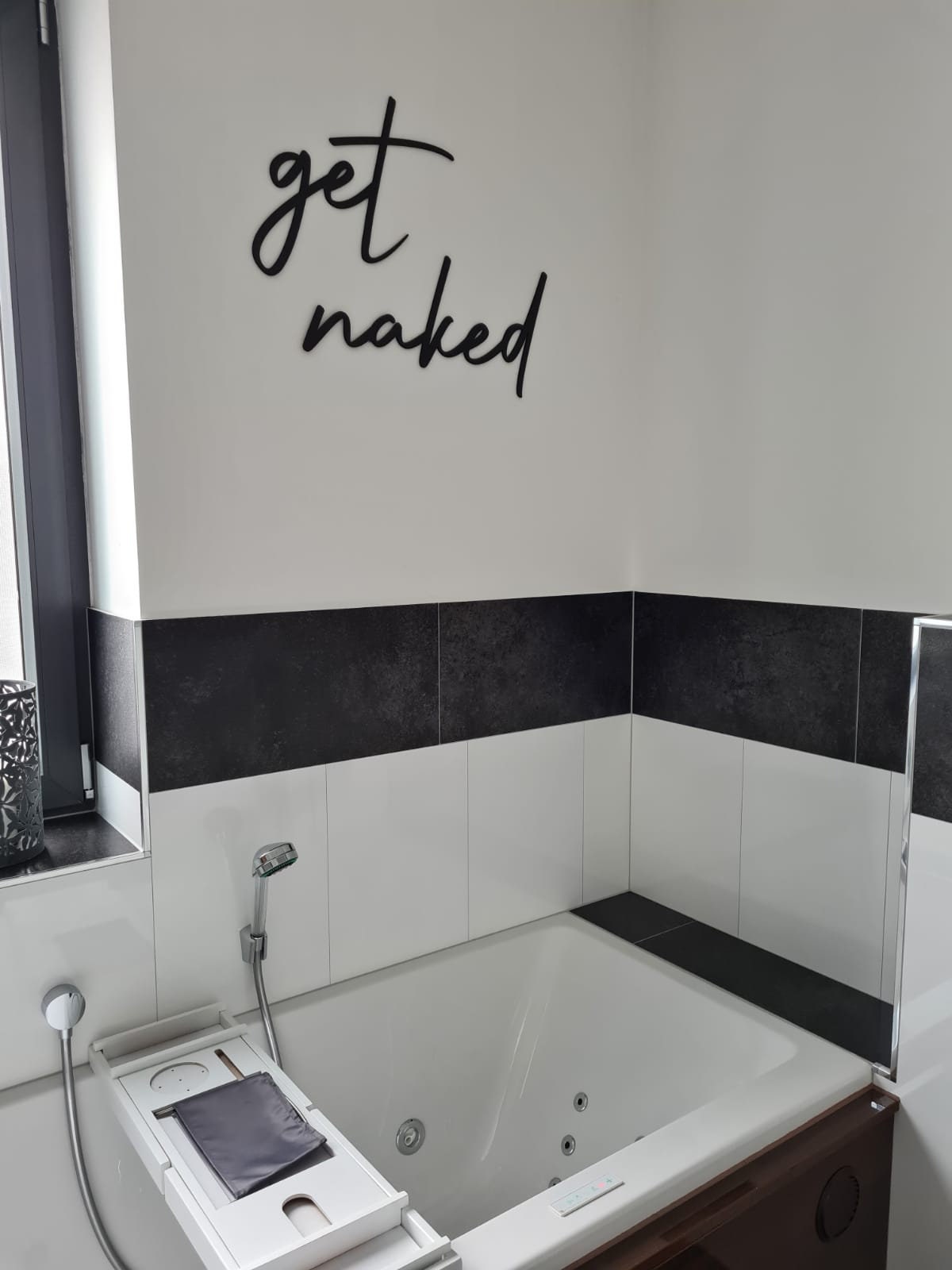 get naked | Baddeko | Schlafzimmerdeko | 3D Schriftzug | Wanddeko | Badezimmer | Wandschild | 3D Wandtattoo