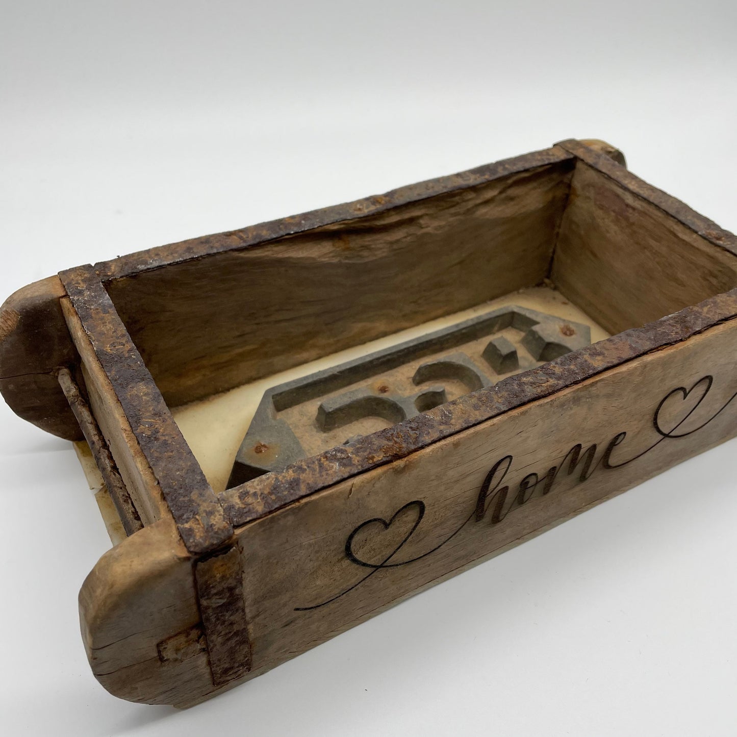 Ziegelform HOME, Aufbewahrung, Holz Vintage personalisierbar, rustikale Deko aus Altholz